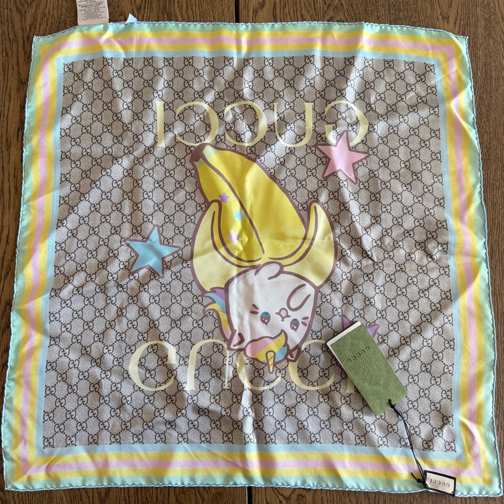 NWT Gucci Multicolor Cat and Banana Scarf - Picture 2 of 7